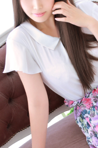あいな