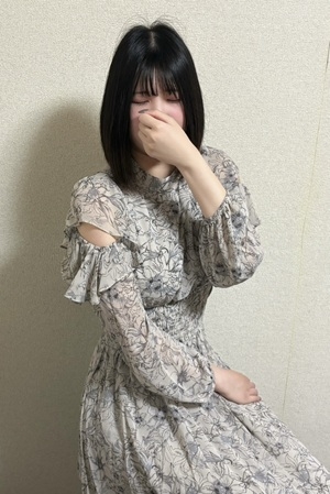 あやな