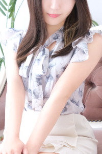 つきの
